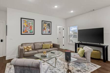 The Warhol - Pet-Friendly Apartment Bentonville Kültér fotó